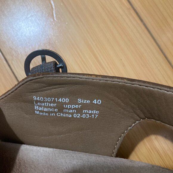 Dansko Maureen Clog - Brown W's 40 Excellent Condition - Picture 10 of 11